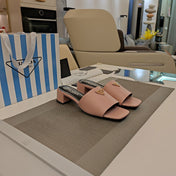PRADA 26S OPEN TOE MULES 45MM IN BLUSH PINK SAFFIANO CALFSKIN WITH LOGO