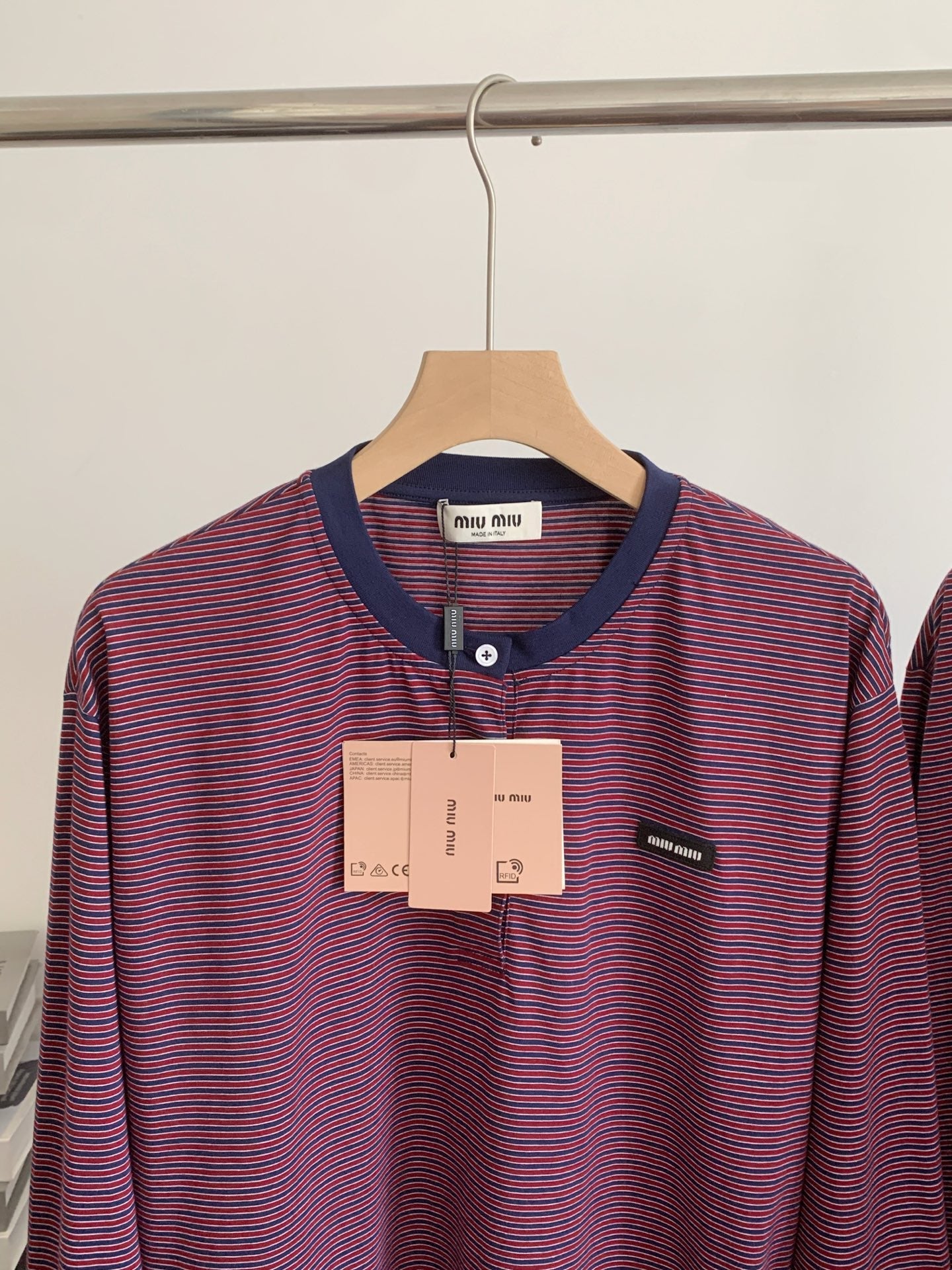 MIUMIU 26S LONG-SLEEVE STRIPED T-SHIRT 1377