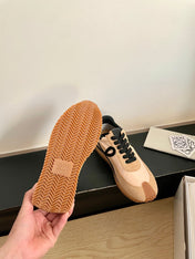 LOEWE 26S FLOW RUNNER SNEAKER IN LIGHT BROWN SUEDE AND BLACK SHEEPSKIN