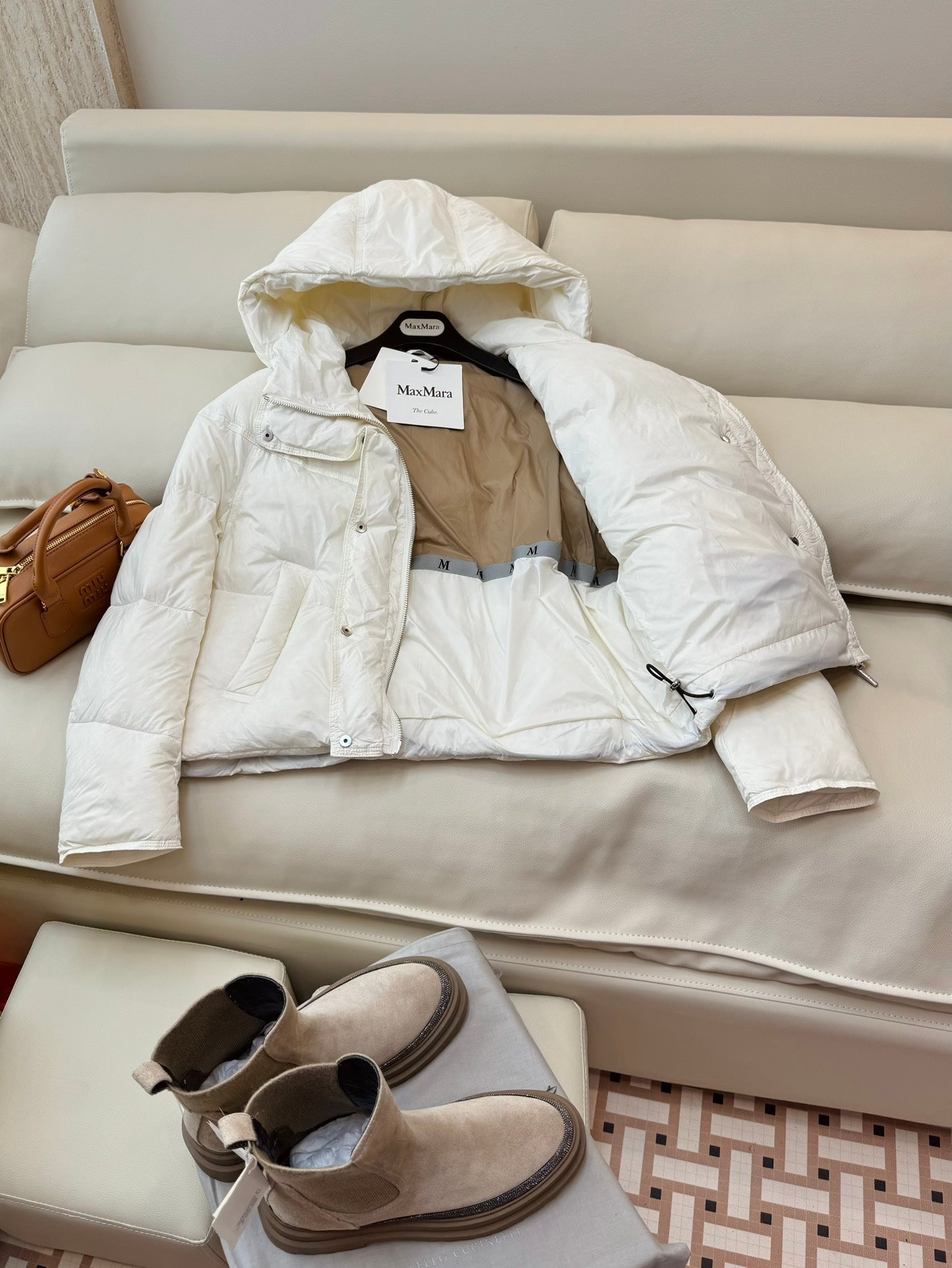 MAX MARA 25S SHORT DOWN JACKET 088