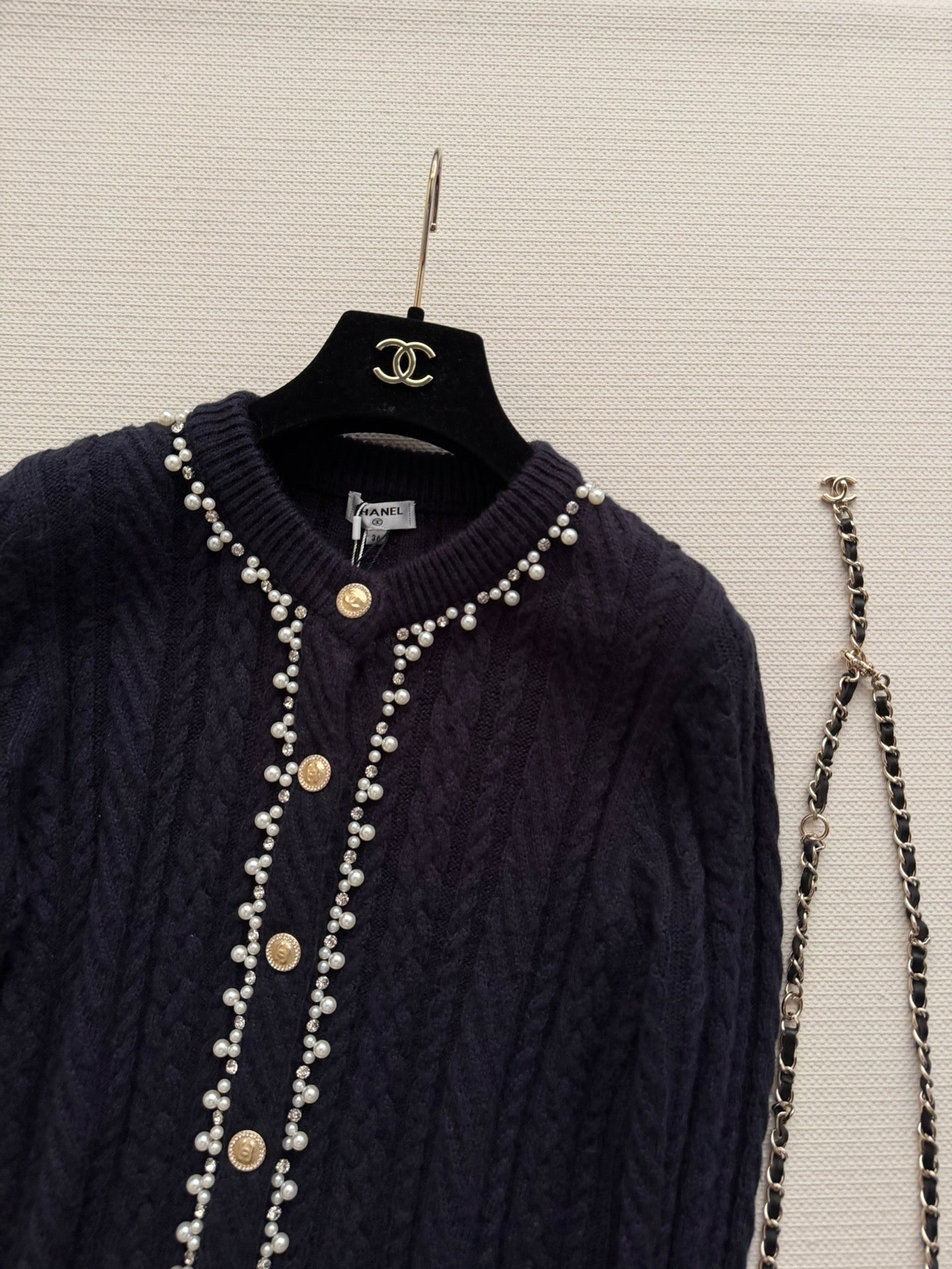 CHANEL 26S KNITTED CARDIGAN 722
