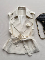 CHANEL 26S SLEEVELESS BLAZER 707