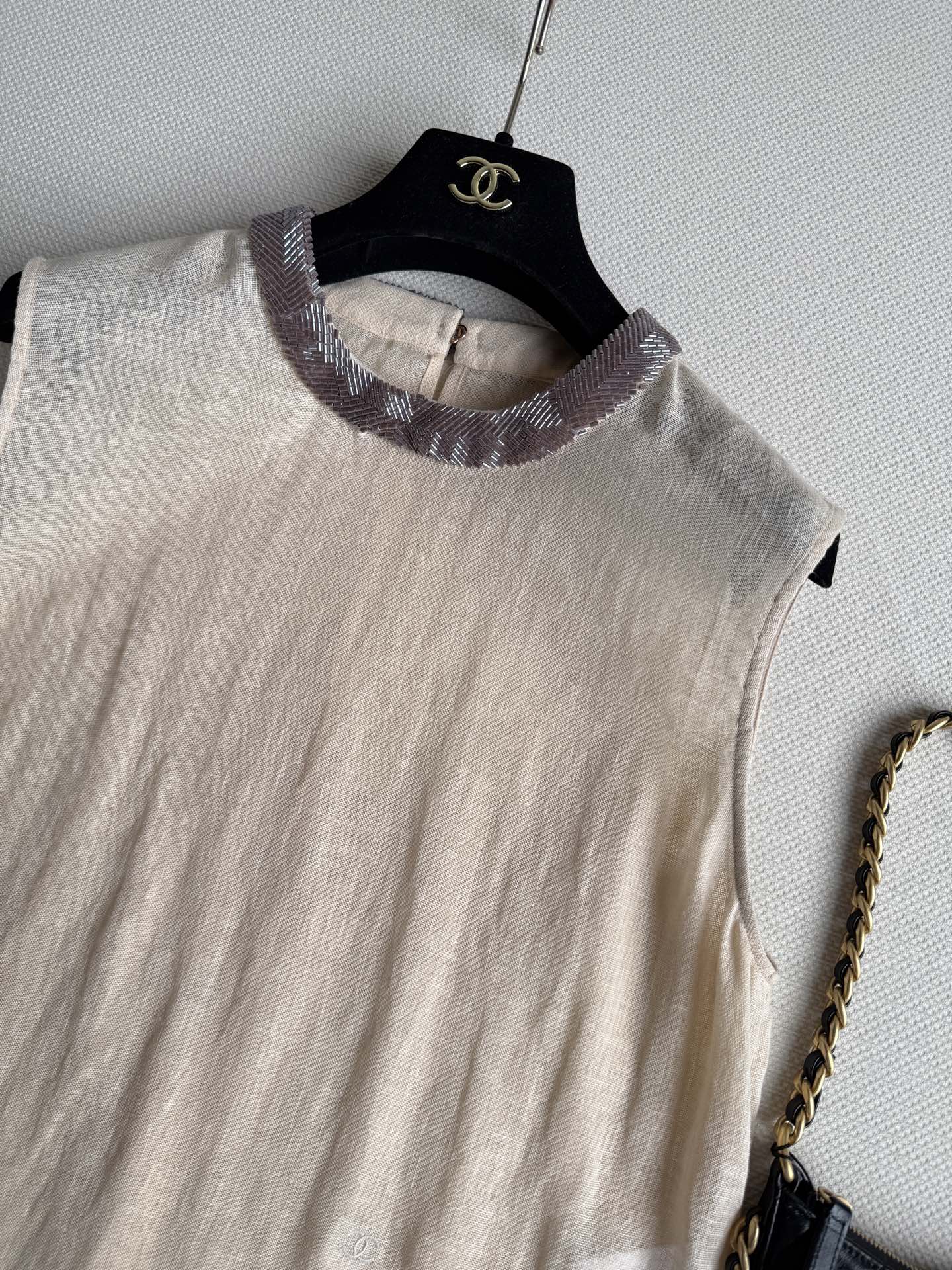 CHANEL 26S SLEEVELESS LINEN TOP STYLE 1211