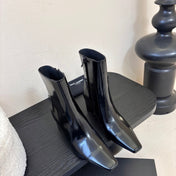 YSL 26S HEELED ANKLE BOOTS IN BLACK SHINY CALFSKIN