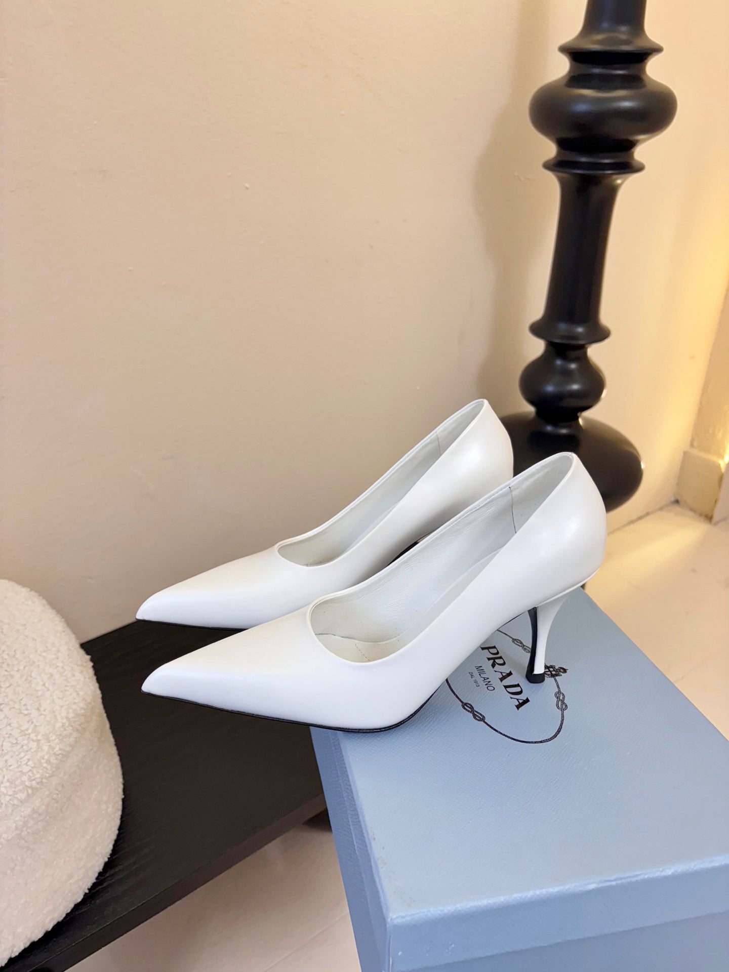 PRADA 26S POINTED-TOE HIGH HEELS IN WHITE LAMBSKIN