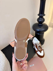 MIUMIU 26S SNEAKERS IN WHITE AND CARAMEL BROWN SUEDE AND MESH