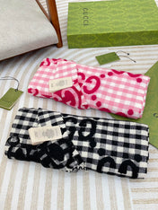 SCARF 220 CM IN BLACK MIX WHITE WOOL 401165