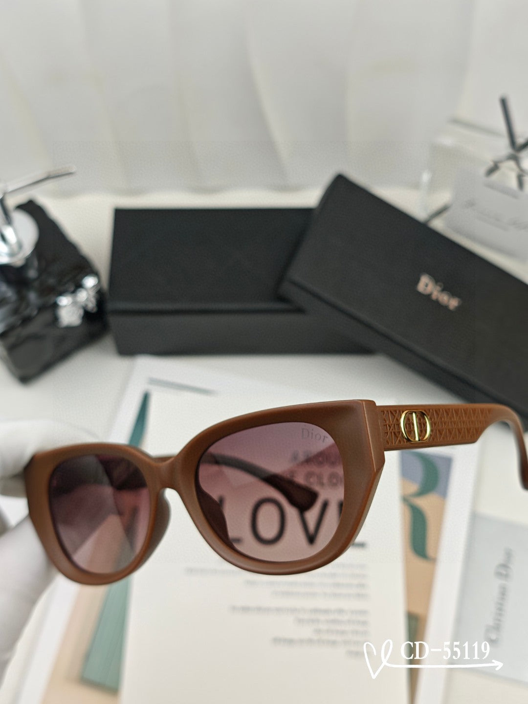 DIOR 26S ROUNDED SQUARE FRAME IN ACETATE 417218