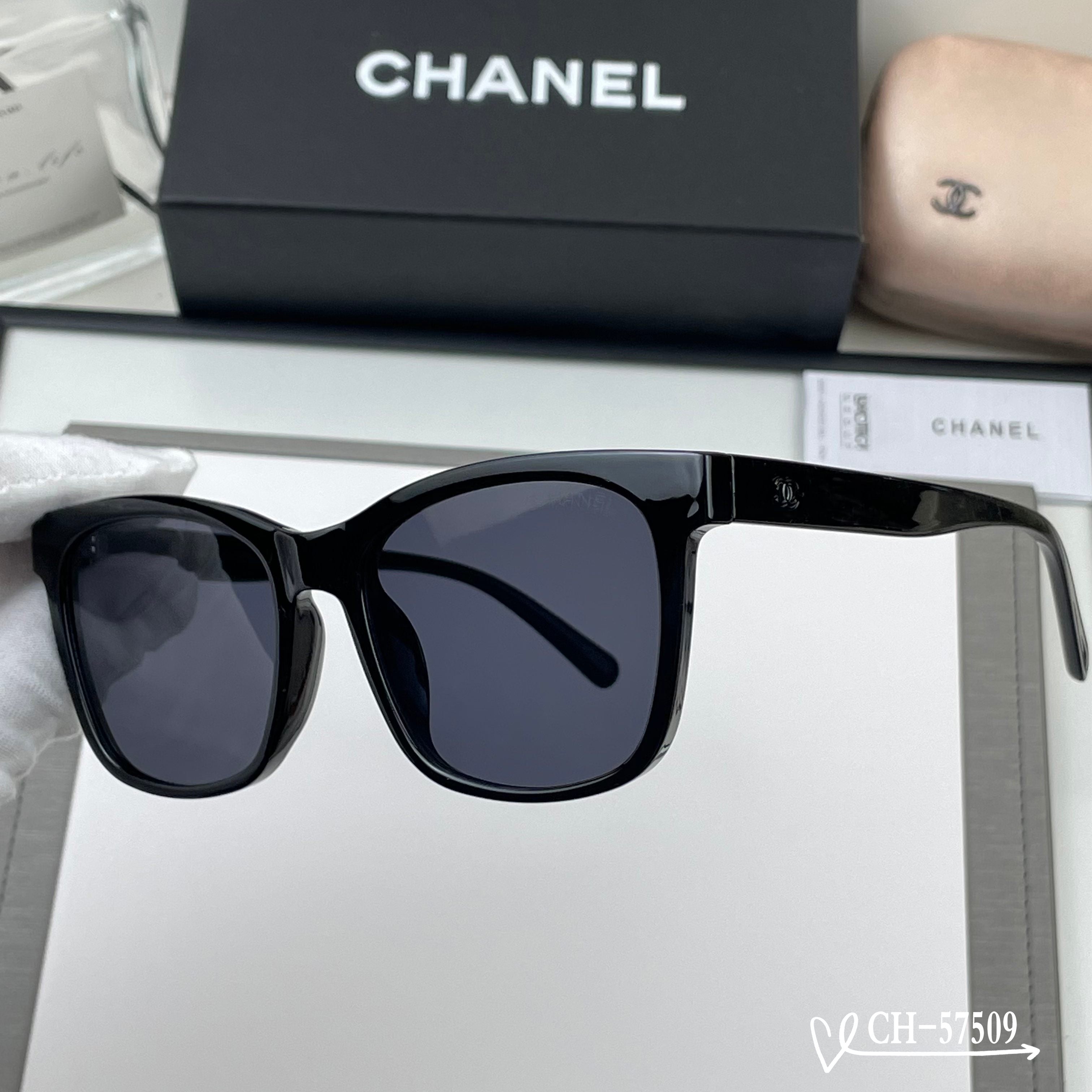 CHANEL 26S SQUARE FRAMES IN ACETATE 415370