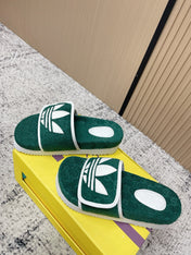 GUCCI 26S PLATFORM SLIDE SANDALS IN GREEN FABRIC