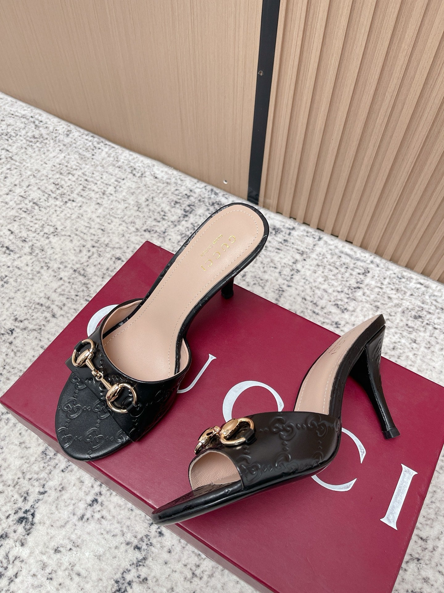 GUCCI 26S HIGH-HEEL SANDALS 85 MM IN BLACK CALFSKIN