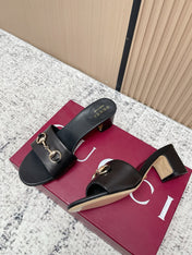 GUCCI 26S HORSEBIT MID-HEEL SANDALS IN BLACK CALFSKIN