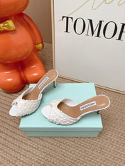 AQUAZZURA 26S HEELED MULES 80 MM IN WHITE WOVEN RAFFIA
