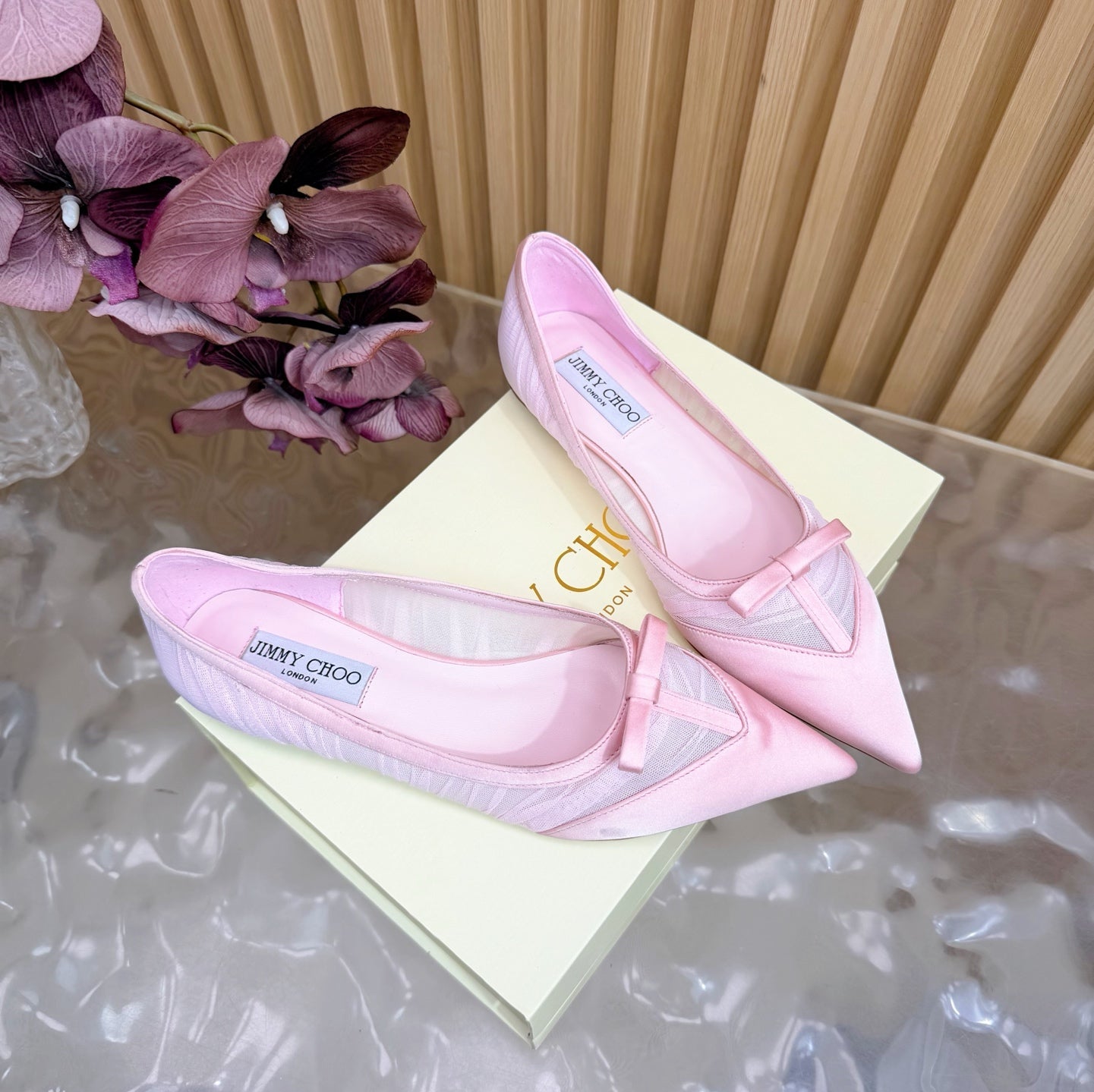 JIMMY CHOO 26S FLATS IN LIGHT PINK MESH AND SATIN