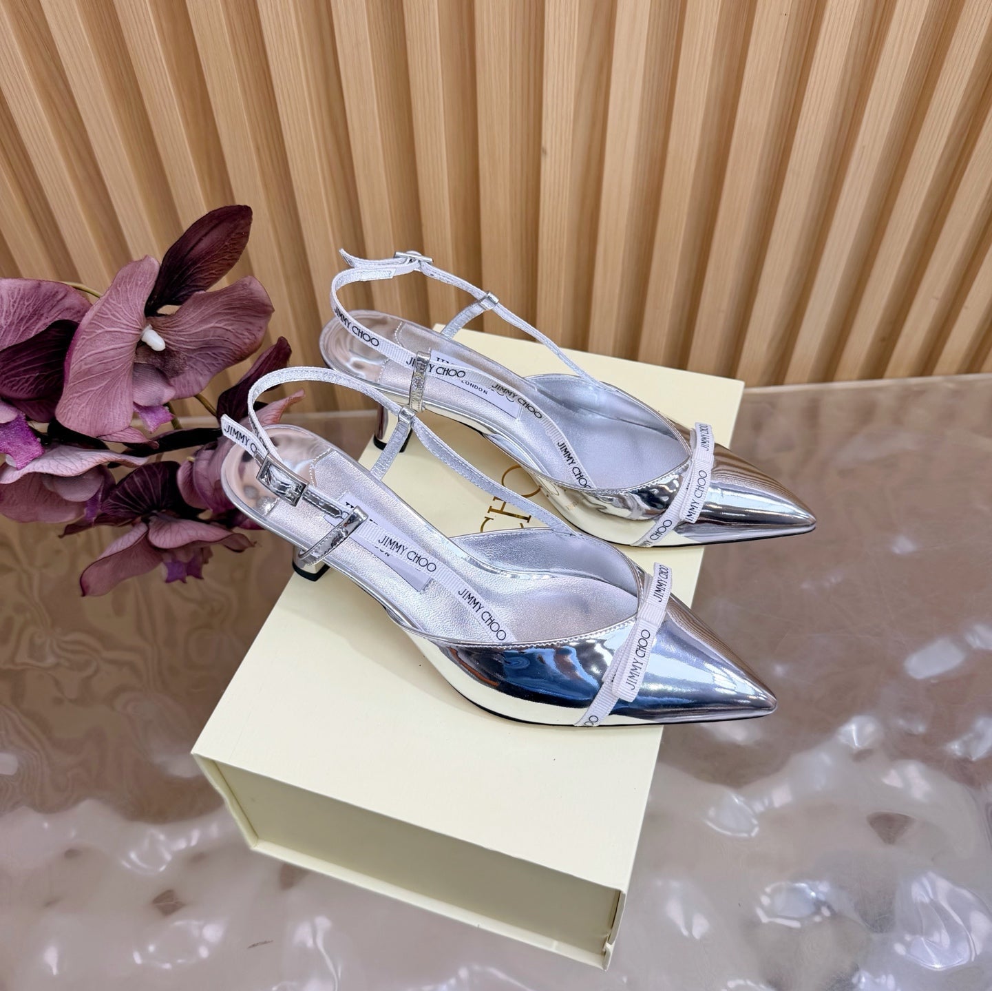 JIMMY CHOO 26S SLINGBACK HEELS 65 MM IN SILVER PATENT CALFSKIN