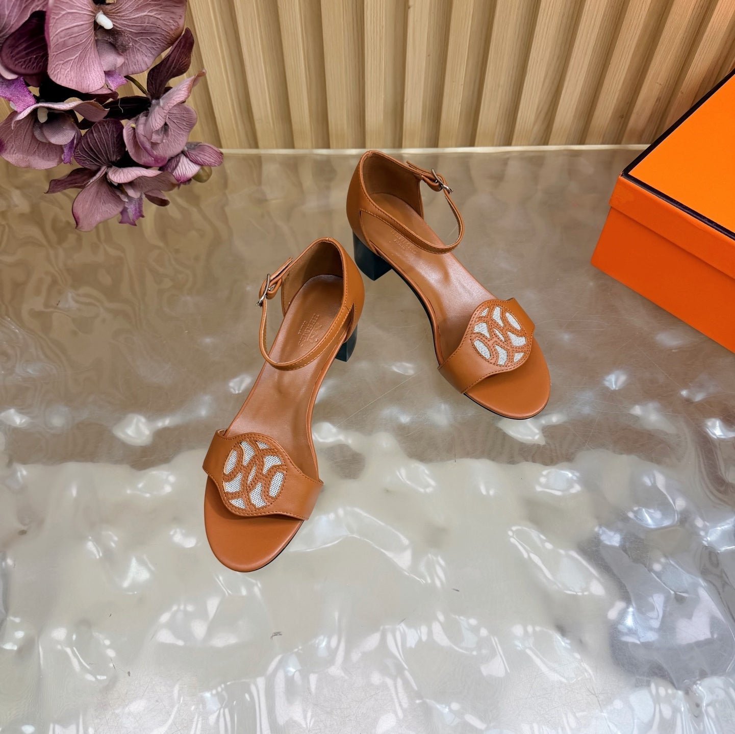 HM 26S MARQUISE SANDAL 45MM IN CARAMEL BROWN CALFSKIN