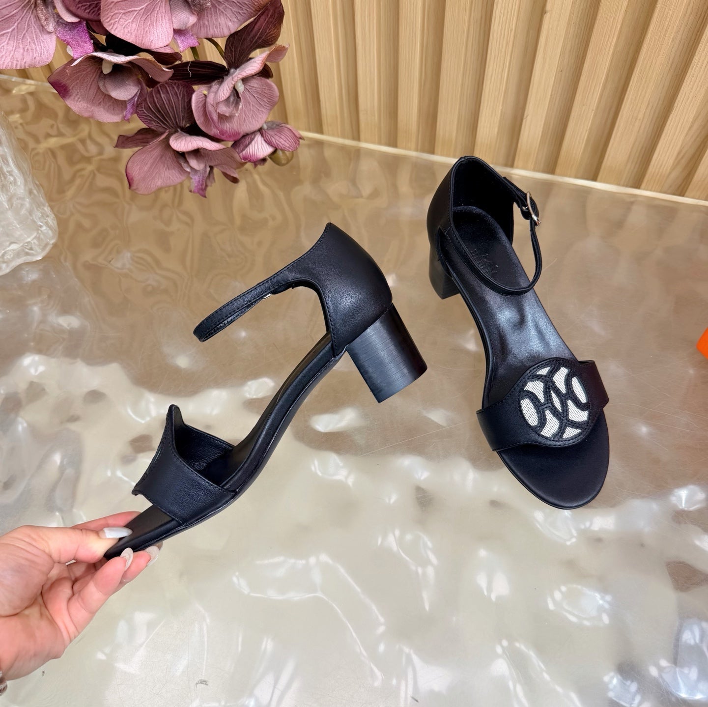 HM 26S MARQUISE SANDAL 45MM IN BLACK CALFSKIN