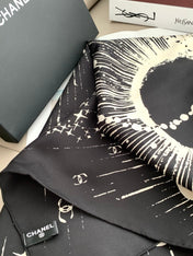 CHANEL 26S SCARF 90 IN SILK 311794