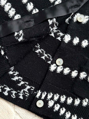Chanel 25P Cardigan Black Mix White Cashmere 237301