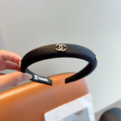 CHANEL 26S HEADBAND IN BLACK FABRIC 505250