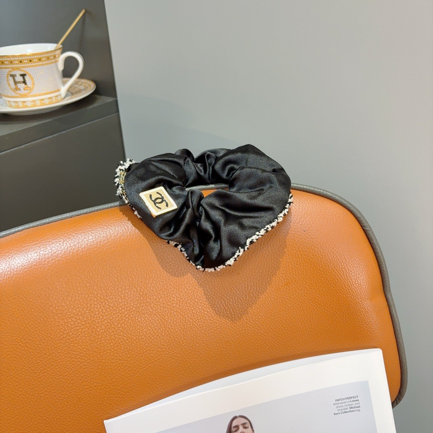 CHANEL 26S SCRUNCHIE IN BLACK SILK 512071