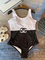 CC BIKINI SWIMSUIT SET IN BLACK AND WHITE 613717