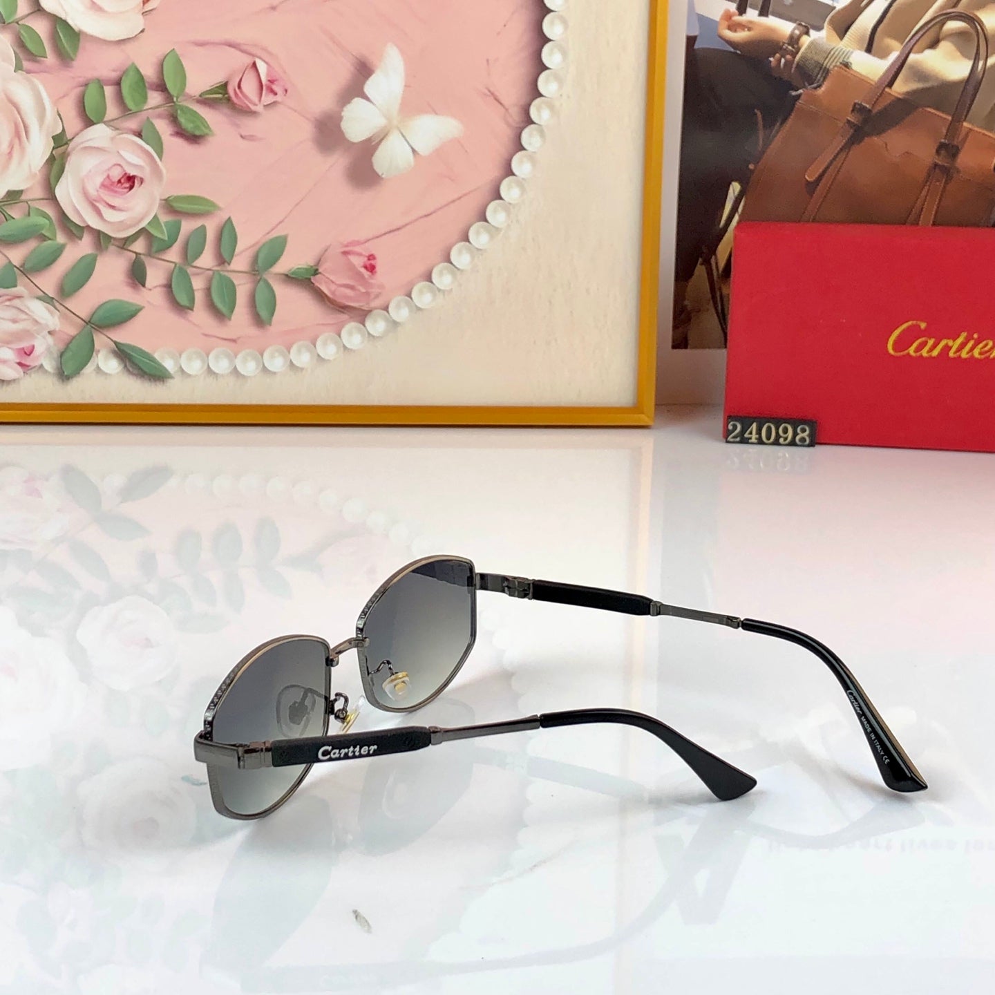 CARTIER 26S THIN METAL FRAME IN METAL 436068