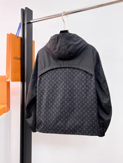 LV BLACK JACKET 239520