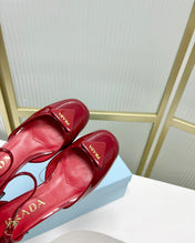 PRA MARY JANE PUMPS CHERRY CALFSKIN