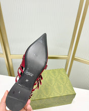STRAPPY FLAT SLINGBACK IN SCARLET RED GLOSSY CALFSKIN