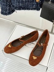 PRADA 25S SOFT PADDED BALLERINAS IN BURNT ORANGE SUEDE