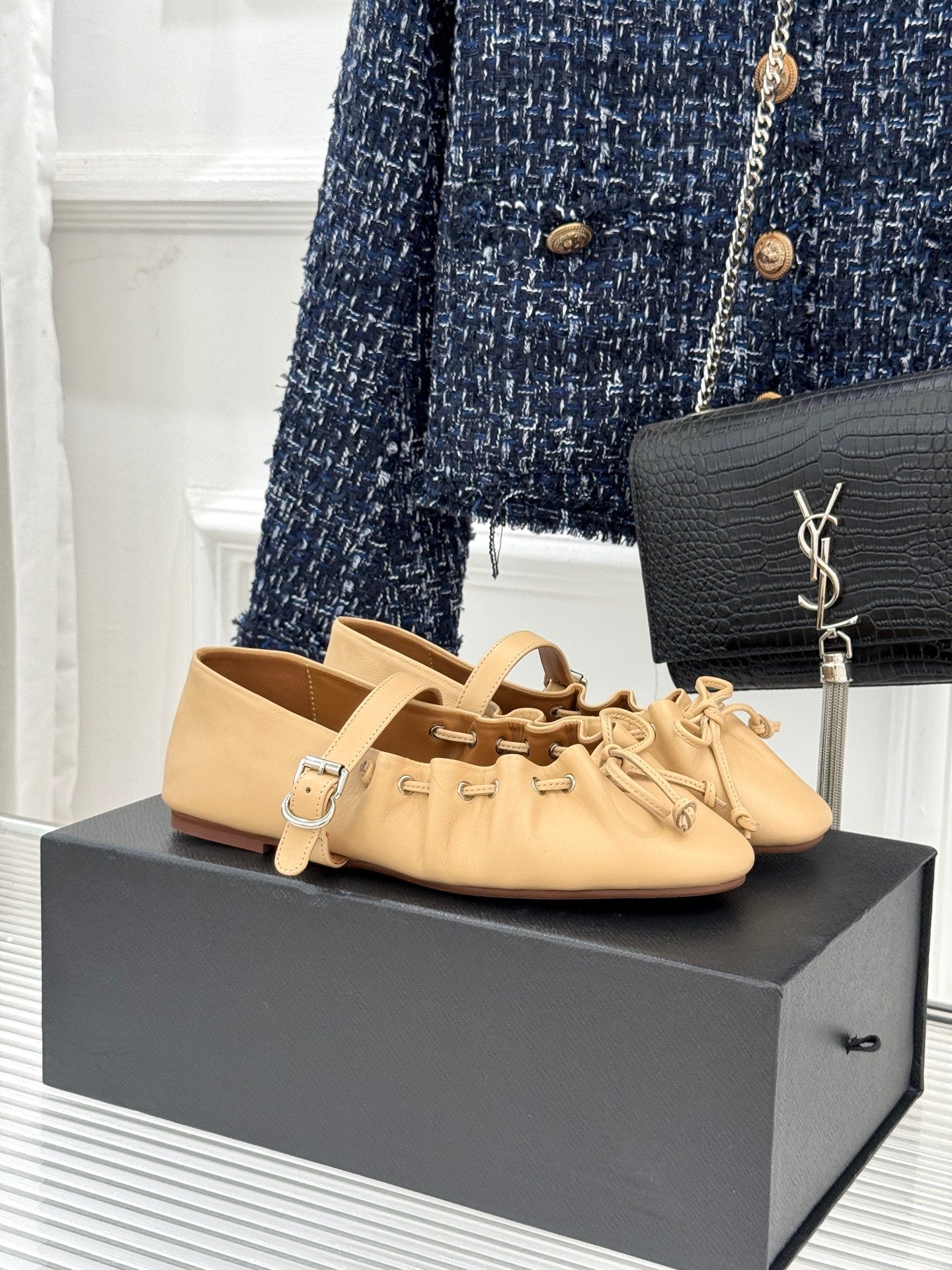 ALAIA 26S MARY JANE FLATS IN LIGHT YELLOW BEIGE LAMBSKIN WITH BOW