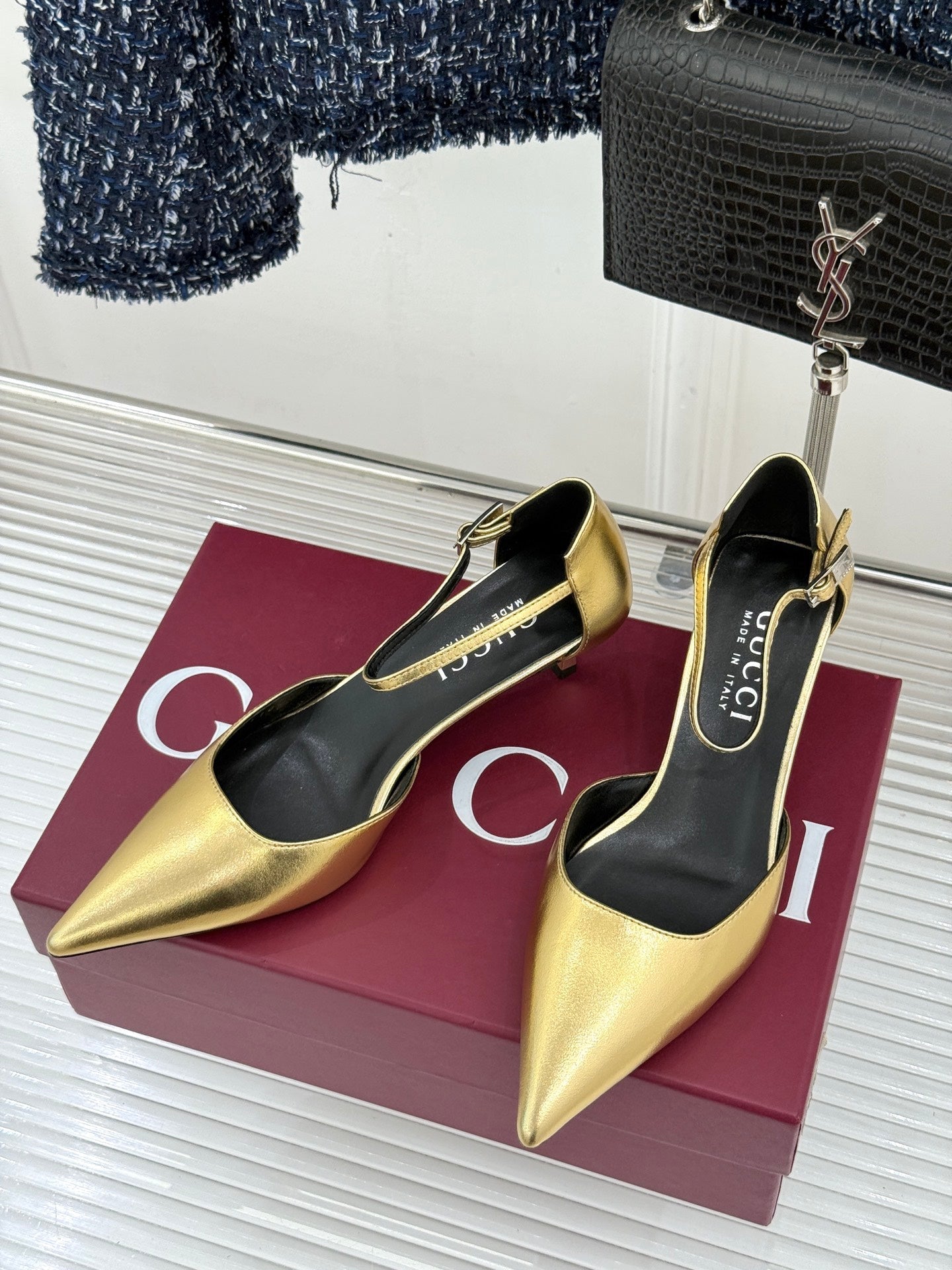 GUCCI 26S HIGH HEELS 55 MM IN GOLD LAMBSKIN