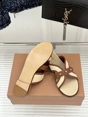 GIANVITO ROSSI 26S STUDDED FLAT SANDALS IN BEIGE CANVAS AND BROWN CALFSKIN