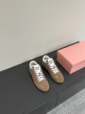 RETRO SNEAKERS IN COFFEE BROWN MESH AND SUEDE