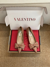 VALENTINO 26S HIGH HEEL SHOES IN NUDE PINK CALFSKIN WITH BOW