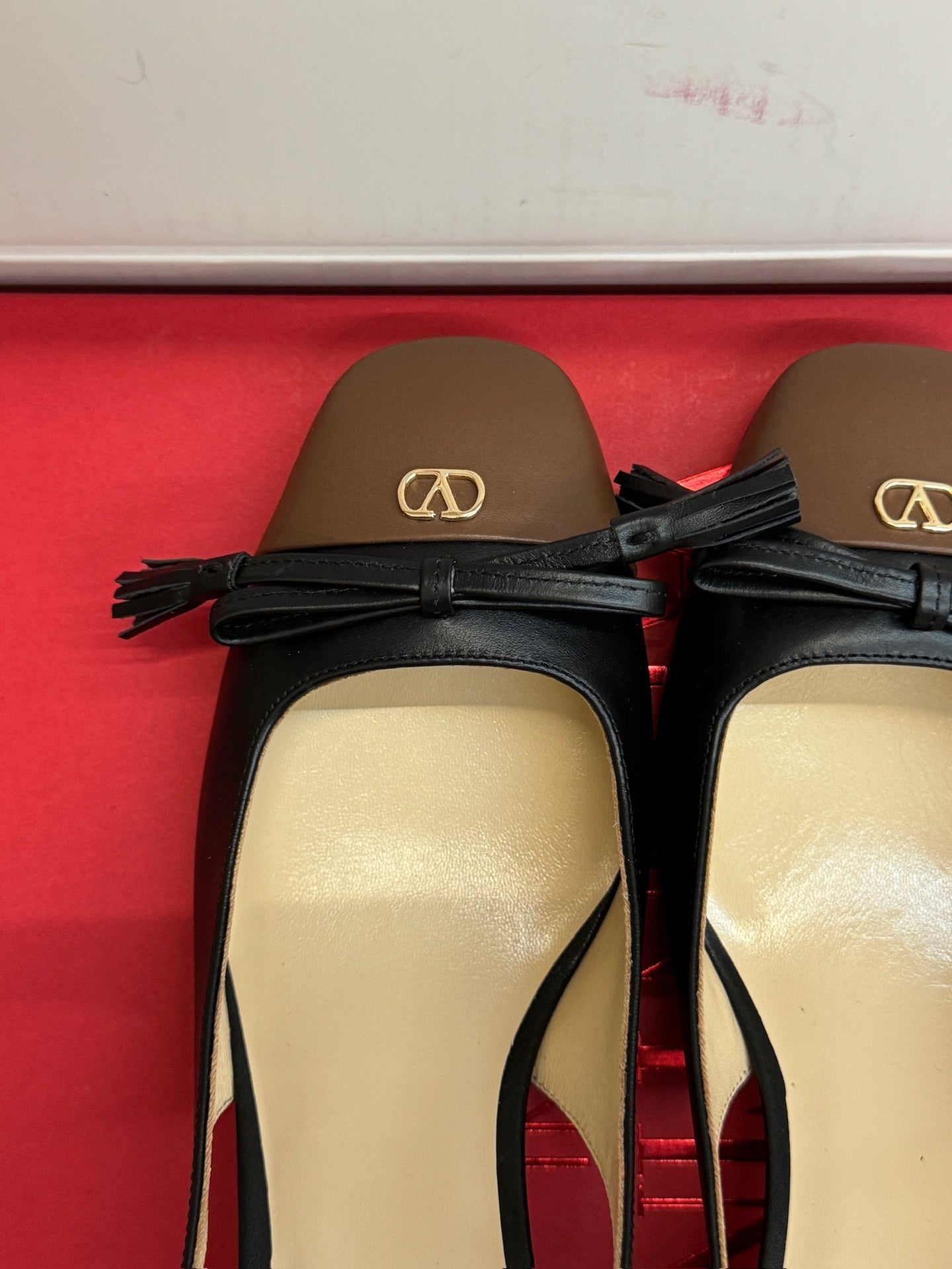 VALENTINO 26S HIGH HEEL SLINGBACKS IN BROWN AND BLACK CALFSKIN