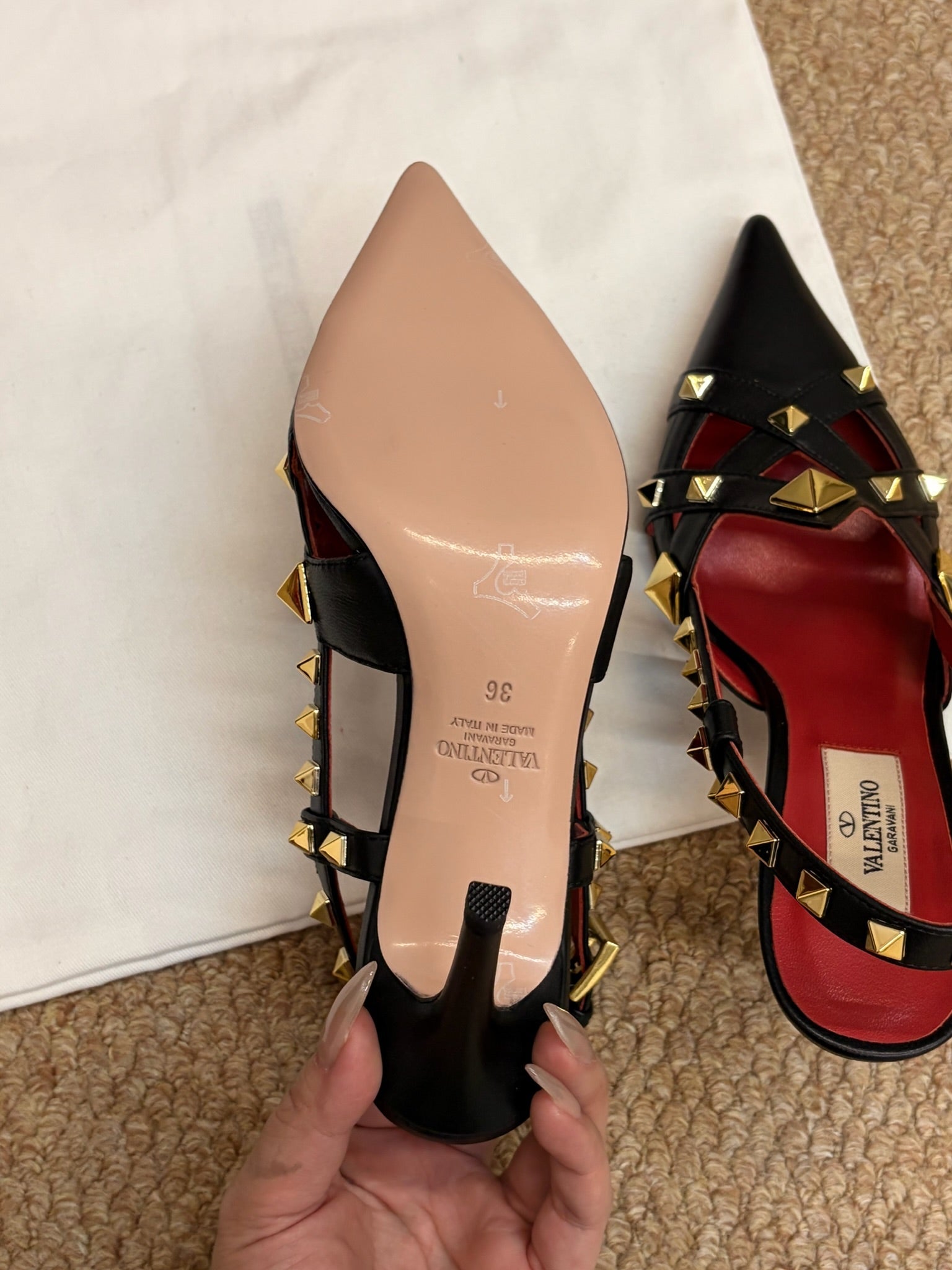 VALENTINO 26S ROCKSTUD SLINGBACK HEELS IN BLACK CALFSKIN