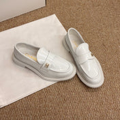 CHANEL 26S LOAFERS IN WHITE PATENT CALFSKIN CC LOGO