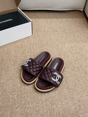 CHANEL 26S SLIDE SANDALS IN BURGUNDY RED QUILTED CALFSKIN SILVER HARDWARE