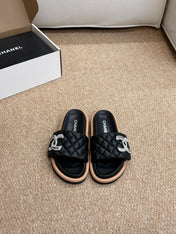 CHANEL 26S SLIDE SANDALS IN BLACK QUILTED CALFSKIN SILVER HARDWARE