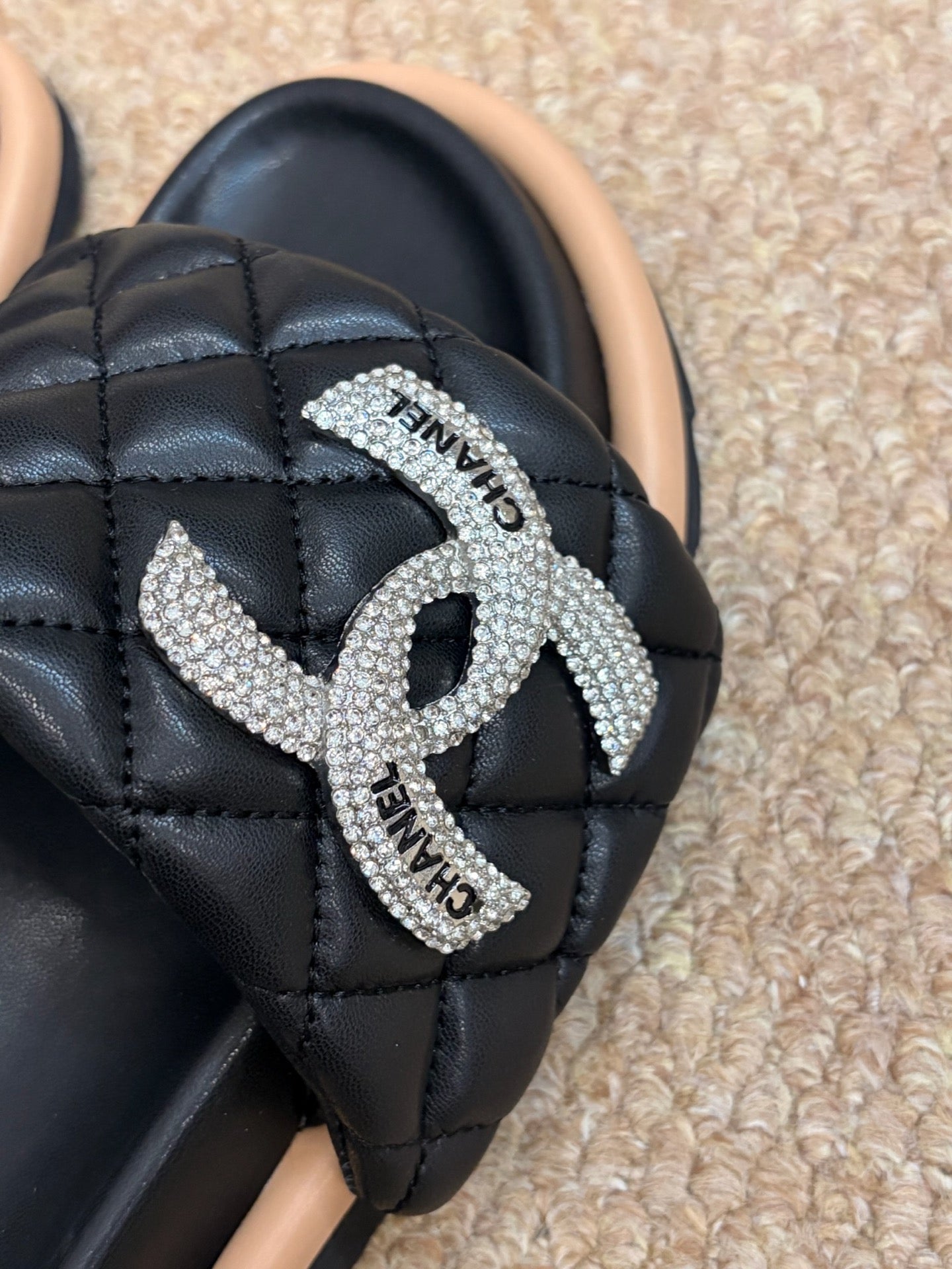 CHANEL 26S SLIDE SANDALS IN BLACK QUILTED CALFSKIN SILVER HARDWARE