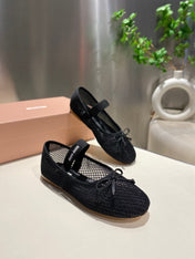 MARY JANE FLAT IN BLACK MESH