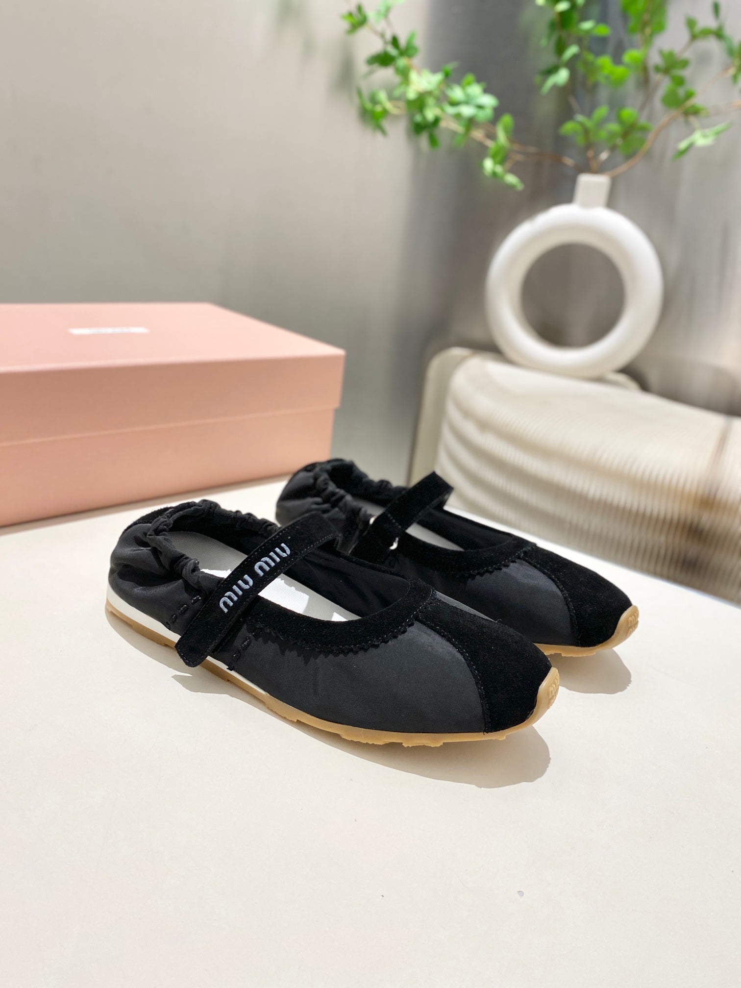 MIUMIU 26S RUCHES NAPPA BALLERINAS IN BLACK SUEDE AND FABRIC