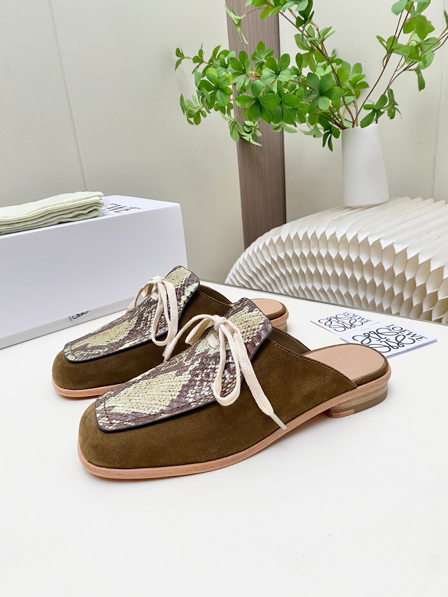 LOEWE 26S FLAT MULES IN SNAKESKIN-EMBOSSED CALFSKIN AND BROWN SUEDE