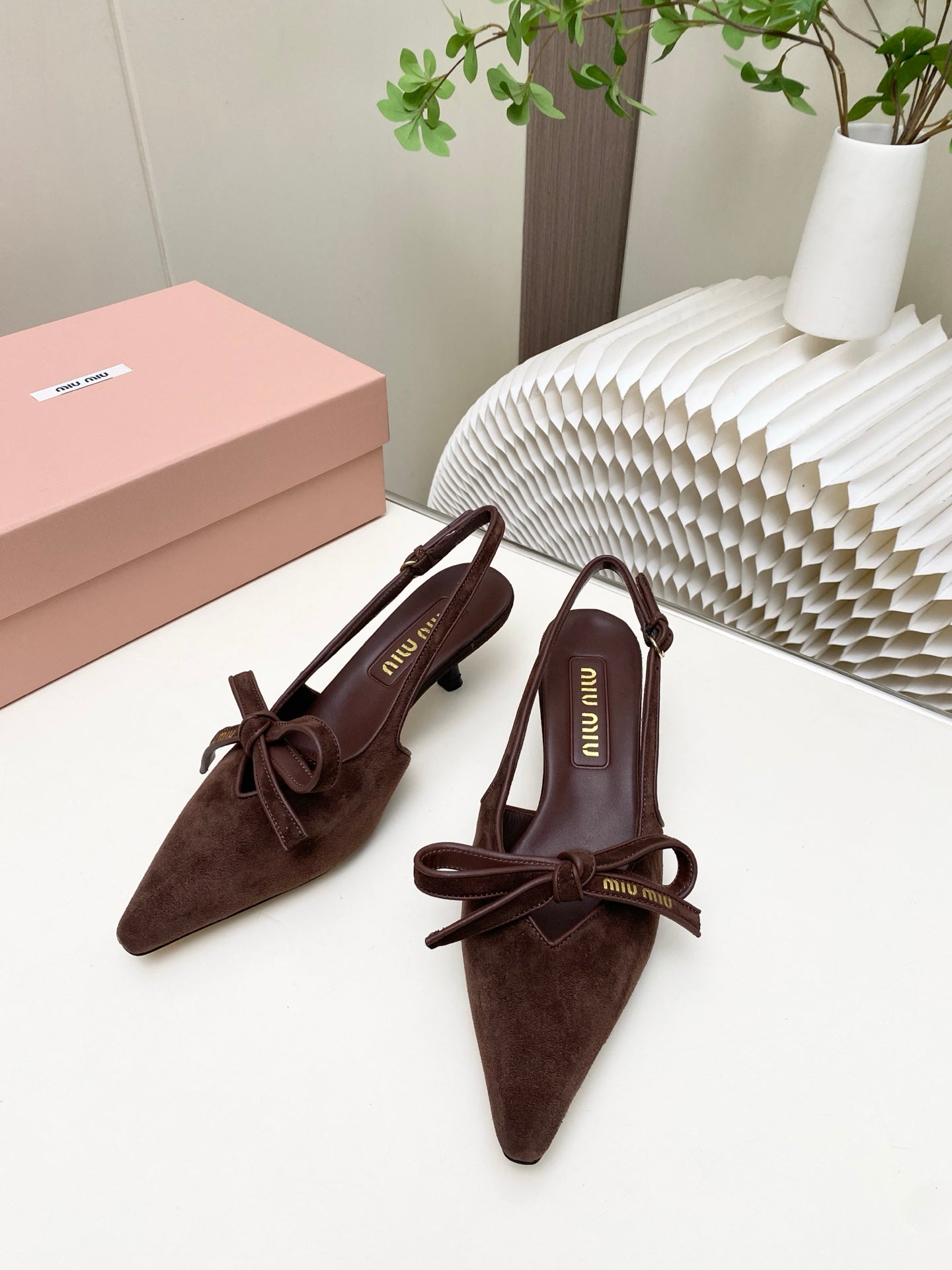 MIUMIU 26S SLINGBACK PUMPS 55MM IN DARK BROWN SUEDE WITH BOW