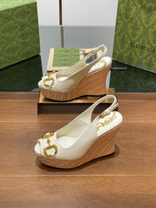 GG WEDGE PLATFORM IN WHITE CALFSKIN WITH GOLD HARDWARE