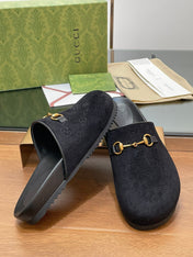 GG HORSEBIT MULE IN BLACK EMBOSSED SUEDE AND SHEEPSKIN LINING
