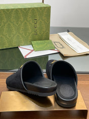 GG HORSEBIT MULE IN BLACK EMBOSSED SUEDE AND SHEEPSKIN LINING
