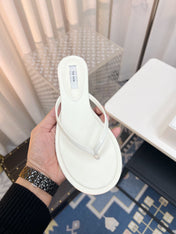 THE ROW 26S THONG SANDALS IN WHITE CALFSKIN